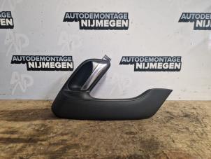 Gebruikte Portierbeschermer 4deurs rechts-voor Volkswagen Polo V (6R) 1.6 TDI 16V 90 Prijs op aanvraag aangeboden door Autodemontage Nijmegen