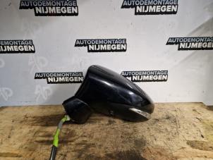 Begagnade Skärmspegel, vänster Lexus CT 200h 1.8 16V Pris på förfrågan erbjuds av Autodemontage Nijmegen