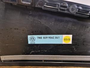 Begagnade Tätningsskydd, C, höger Volkswagen Sharan (7N) 1.4 TSI 16V Pris på förfrågan erbjuds av Autodemontage Nijmegen