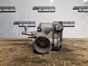 Begagnade Spjällhus Hyundai i20 (GBB) 1.2i 16V Pris på förfrågan erbjuds av Autodemontage Nijmegen