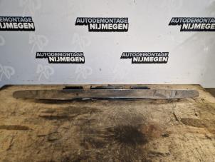 Begagnade Handtag, baklucka Mercedes A (W169) 2.0 A-180 CDI 16V Pris på förfrågan erbjuds av Autodemontage Nijmegen