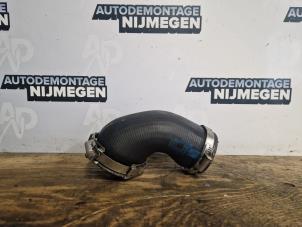 Begagnade Laddluftkylarslang Volkswagen Sharan (7N) 1.4 TSI 16V Pris på förfrågan erbjuds av Autodemontage Nijmegen