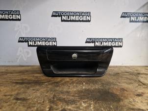 Gebruikte Achterklep Handgreep Dodge 2500 Crew Cab (DJ) 5.7 Hemi V8 4WD Prijs op aanvraag aangeboden door Autodemontage Nijmegen