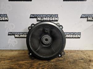 Gebruikte Speaker Mazda 3 (BM/BN) 2.0 SkyActiv-G 120 16V Prijs op aanvraag aangeboden door Autodemontage Nijmegen