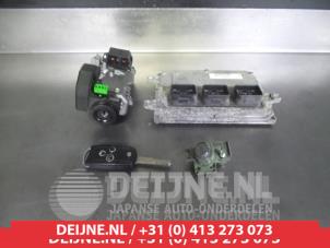 Begagnade Tändningslås + nyckel Honda Accord (CU) 2.4 i-VTEC 16V Pris € 150,00 Marginaltabell erbjuds av V.Deijne Jap.Auto-onderdelen BV