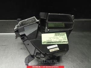 Begagnade Head-up-display (HUD) Toyota Prius (ZVW3) 1.8 16V Pris € 100,00 Marginaltabell erbjuds av V.Deijne Jap.Auto-onderdelen BV