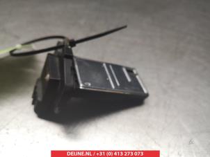 Gebruikte Luchthoeveelheidsmeter Honda Civic (FK/FN) 1.4 i-Dsi Prijs € 25,00 Margeregeling aangeboden door V.Deijne Jap.Auto-onderdelen BV