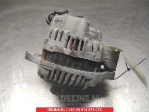 Gebruikte Dynamo Suzuki Swift (ZA/ZC/ZD) 1.2 16V Prijs € 40,00 Margeregeling aangeboden door V.Deijne Jap.Auto-onderdelen BV