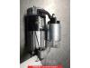 Startmotor från en Mazda CX-3 (DJ/DK), 2015 2.0 SkyActiv-G 120, SUV, Bensin, 1.998cc, 88kW (120pk), FWD, PEX3; PEXB, 2015-05, DK5W; DK6W 2016