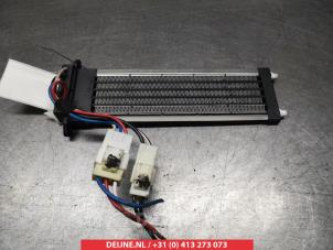 Gebruikte Kachel Verwarmingselement Mitsubishi Outlander (GF/GG) 2.2 DI-D 16V Clear Tec 4x2 Prijs op aanvraag aangeboden door V.Deijne Jap.Auto-onderdelen BV