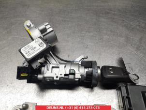 Begagnade Tändningslås + nyckel Chevrolet Aveo 1.3 D 16V Pris € 150,00 Marginaltabell erbjuds av V.Deijne Jap.Auto-onderdelen BV