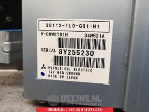 Begagnade USB-modul Honda Accord (CU) 2.2 i-DTEC 16V Pris € 35,00 Marginaltabell erbjuds av V.Deijne Jap.Auto-onderdelen BV