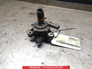 Gebruikte Koelvloeistof pomp Toyota Auris (E15) 1.8 16V HSD Full Hybrid Prijs € 100,00 Margeregeling aangeboden door V.Deijne Jap.Auto-onderdelen BV
