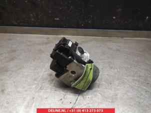 Gebruikte ABS Pomp Mazda MX-5 (NB18/35/8C) 1.8i 16V SV-T Prijs € 50,00 Margeregeling aangeboden door V.Deijne Jap.Auto-onderdelen BV