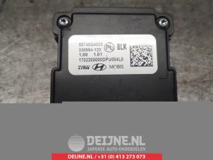 Begagnade Framåtriktad kamera Hyundai i30 (PDEB5/PDEBB/PDEBD/PDEBE) 1.4 T-GDI 16V Pris på förfrågan erbjuds av V.Deijne Jap.Auto-onderdelen BV