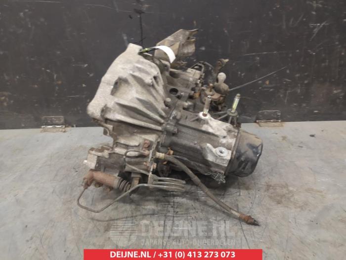 Växellåda från en Mazda 6 Sportbreak (GY19/89) 1.8i 16V 2002