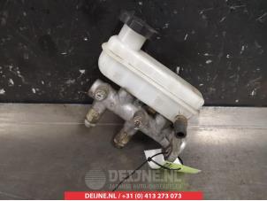 Begagnade Huvudcylinder Hyundai Matrix 1.6 16V Pris € 30,00 Marginaltabell erbjuds av V.Deijne Jap.Auto-onderdelen BV