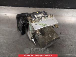 Begagnade ABS-pump Subaru Impreza II Plus (GG) 1.5 16V AWD Pris € 75,00 Marginaltabell erbjuds av V.Deijne Jap.Auto-onderdelen BV
