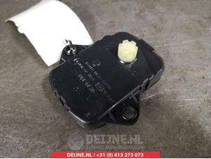 Używane Silnik reflektora Nissan Qashqai Cena na żądanie oferowane przez V.Deijne Jap.Auto-onderdelen BV