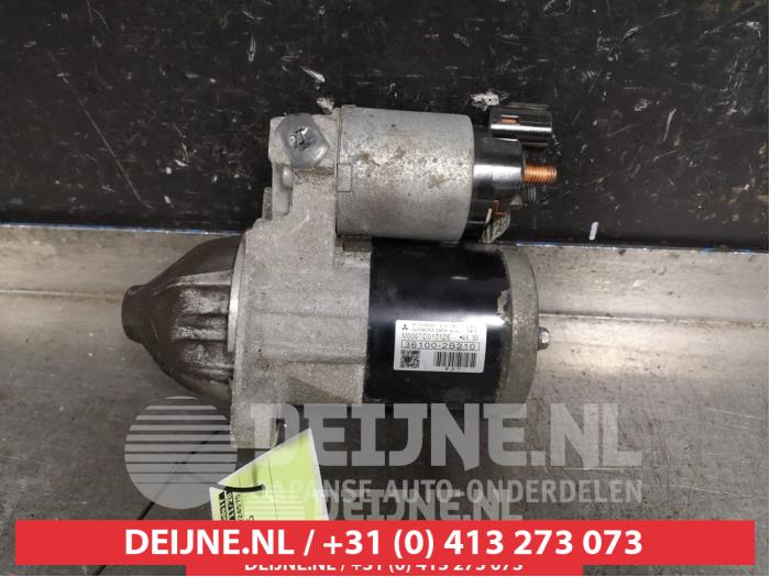 Startmotor van een Kia Pro cee'd (JDB3) 1.6 GT 16V 2015