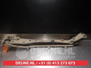 Begagnade Motorbalk Nissan Almera (N16) 2.2 Di 16V Pris € 40,00 Marginaltabell erbjuds av V.Deijne Jap.Auto-onderdelen BV