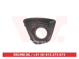 Nieuwe Bumper Rooster Mazda CX-5 Prijs € 25,00 Inclusief btw aangeboden door V.Deijne Jap.Auto-onderdelen BV