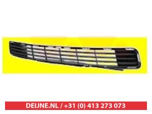 Nya Stötfångargrill Toyota Prius Pris € 66,47 Inklusive moms erbjuds av V.Deijne Jap.Auto-onderdelen BV