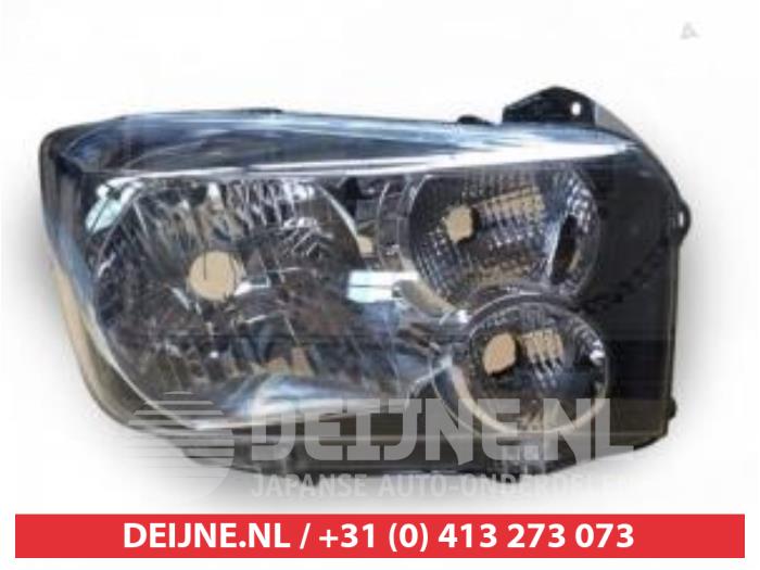 Strålkastare, höger från en Suzuki Celerio 2015