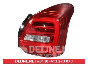 Nya Baklykta, höger Suzuki Swift Pris € 240,79 Inklusive moms erbjuds av V.Deijne Jap.Auto-onderdelen BV