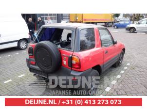 Begagnade Baklykta, höger Toyota RAV4 (A1) 2.0i,SR 16V 4x4 Pris € 20,00 Marginaltabell erbjuds av V.Deijne Jap.Auto-onderdelen BV