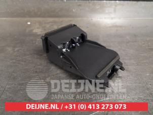 Begagnade Radarsensor Mazda 2 (DJ/DL) 1.5 SkyActiv-G 90 Pris på förfrågan erbjuds av V.Deijne Jap.Auto-onderdelen BV