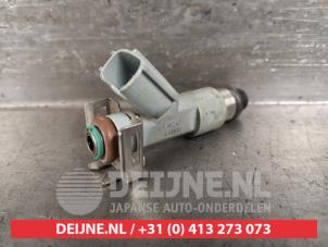 Gebruikte Injector (benzine injectie) Suzuki Celerio (LF) 1.0 12V Prijs € 20,00 Margeregeling aangeboden door V.Deijne Jap.Auto-onderdelen BV