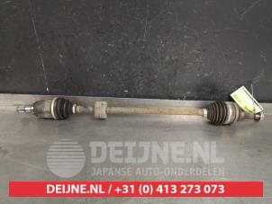 Gebruikte Homokineetas rechts-voor Suzuki Celerio (LF) 1.0 12V Prijs € 75,00 Margeregeling aangeboden door V.Deijne Jap.Auto-onderdelen BV