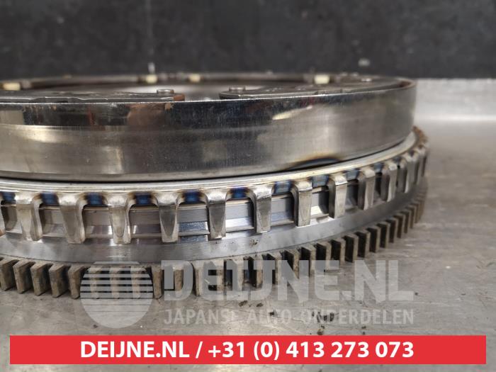 Svänghjul från en Nissan Qashqai (J11) 1.3 DIG-T 160 16V 2019