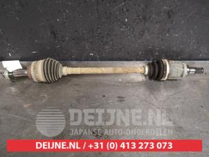 Gebruikte Steekas links-voor Suzuki Celerio (LF) 1.0 12V Prijs € 100,00 Margeregeling aangeboden door V.Deijne Jap.Auto-onderdelen BV