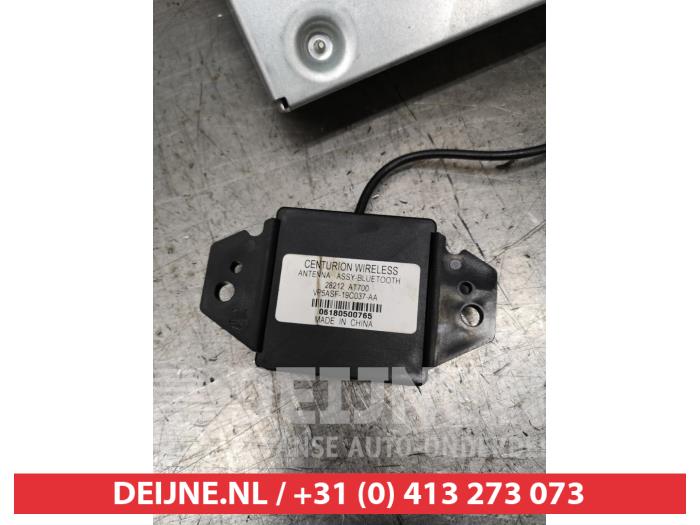 Bluetooth-modul från en Infiniti FX (S51) 35 3.5i 24V AWD 2006