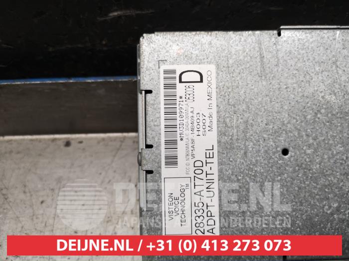 Bluetooth-modul från en Infiniti FX (S51) 35 3.5i 24V AWD 2006