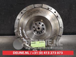 Używane Kolo zamachowe Nissan NP 300 Navara (D23) 2.3 dCi twinturbo 16V 4x4 Cena € 125,00 Procedura marży oferowane przez V.Deijne Jap.Auto-onderdelen BV