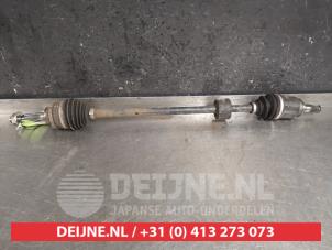 Gebruikte Homokineetas rechts-voor Suzuki Celerio (LF) 1.0 12V Prijs € 100,00 Margeregeling aangeboden door V.Deijne Jap.Auto-onderdelen BV