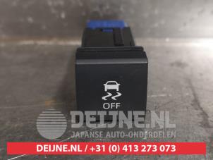 Begagnade ASR-brytare Toyota Corolla Touring Sport (E21/EH1) 1.8 16V Hybrid Pris € 15,00 Marginaltabell erbjuds av V.Deijne Jap.Auto-onderdelen BV