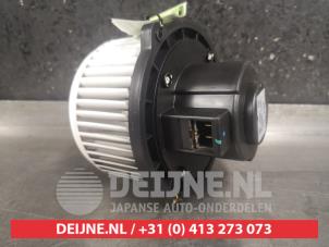 Begagnade Fläktmotor för uppvärmning och ventilation Chevrolet Captiva (C100) 2.0 CDTI 16V 150 4x2 Pris € 70,00 Marginaltabell erbjuds av V.Deijne Jap.Auto-onderdelen BV