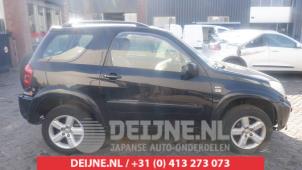 Gebruikte Portier 2Deurs rechts Toyota RAV4 (A2) 2.0 16V VVT-i 4x4 Prijs € 100,00 Margeregeling aangeboden door V.Deijne Jap.Auto-onderdelen BV