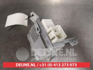 Gebruikte Stuurbekrachtiging Computer Toyota Avensis (T25/B1B) 1.8 16V VVT-i Prijs € 75,00 Margeregeling aangeboden door V.Deijne Jap.Auto-onderdelen BV