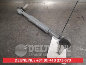 Begagnade Styrstag, vänster Nissan Terrano II (R20/TR50) 2.7 TDi Pris på förfrågan erbjuds av V.Deijne Jap.Auto-onderdelen BV