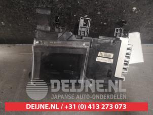 Begagnade Head-up-display (HUD) Toyota Prius Plus (ZVW4) 1.8 Hybrid 16V Pris på förfrågan erbjuds av V.Deijne Jap.Auto-onderdelen BV