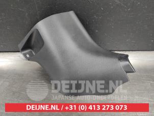 Używane Obudowa slupka prawy przód Toyota Yaris IV (P21/PA1/PH1) 1.6 GR Cena na żądanie oferowane przez V.Deijne Jap.Auto-onderdelen BV