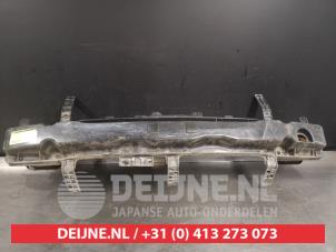Gebruikte Bumperframe achter Kia Soul II (PS) 1.6 GDI 16V Prijs € 100,00 Margeregeling aangeboden door V.Deijne Jap.Auto-onderdelen BV