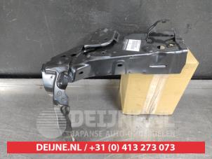 Nieuwe Carrosserie Hoek rechts-voor Mazda CX-5 II (KF) 2.0 SkyActiv-G 150 16V 4WD Prijs € 90,75 Inclusief btw aangeboden door V.Deijne Jap.Auto-onderdelen BV