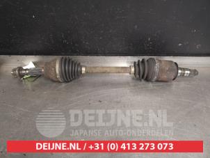 Gebruikte Steekas rechts-voor Infiniti FX (S51) 35 3.5i 24V AWD Prijs € 100,00 Margeregeling aangeboden door V.Deijne Jap.Auto-onderdelen BV