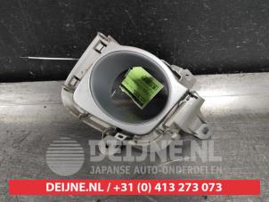 Begagnade Stötfångargrill Toyota Prius (ZVW3) 1.8 16V Pris € 25,00 Marginaltabell erbjuds av V.Deijne Jap.Auto-onderdelen BV